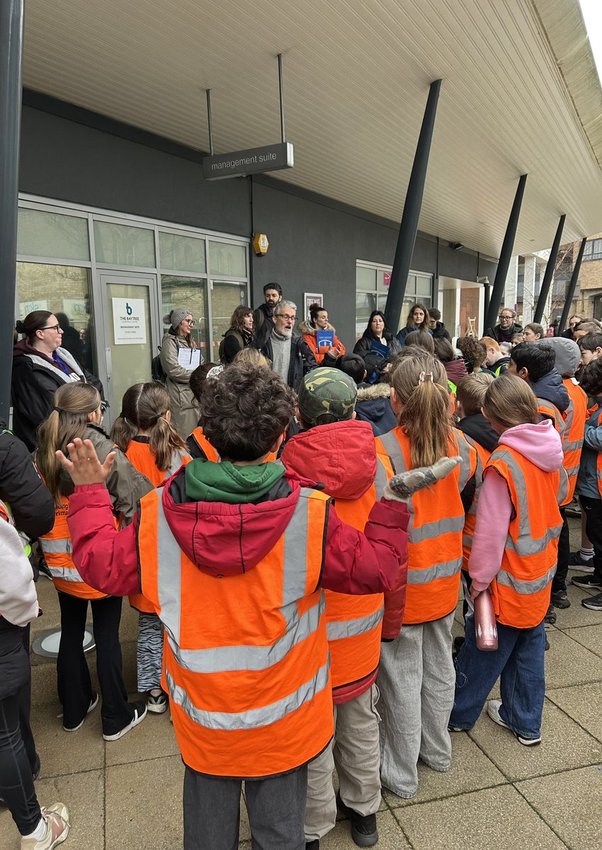 Long Ridings Primary School tweet media