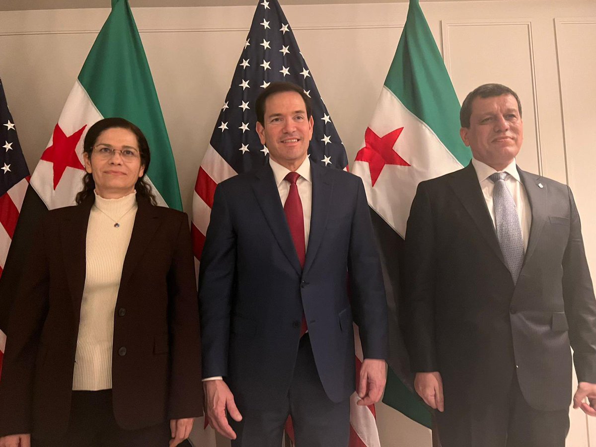 dilbixwindara's tweet photo. @MazloumAbdi @ElhamAhmadSDC @marcorubio 
Almanya - Munchen
Konferana Munchen ya Ewlekariyê https://t.co/VioDLteCZT