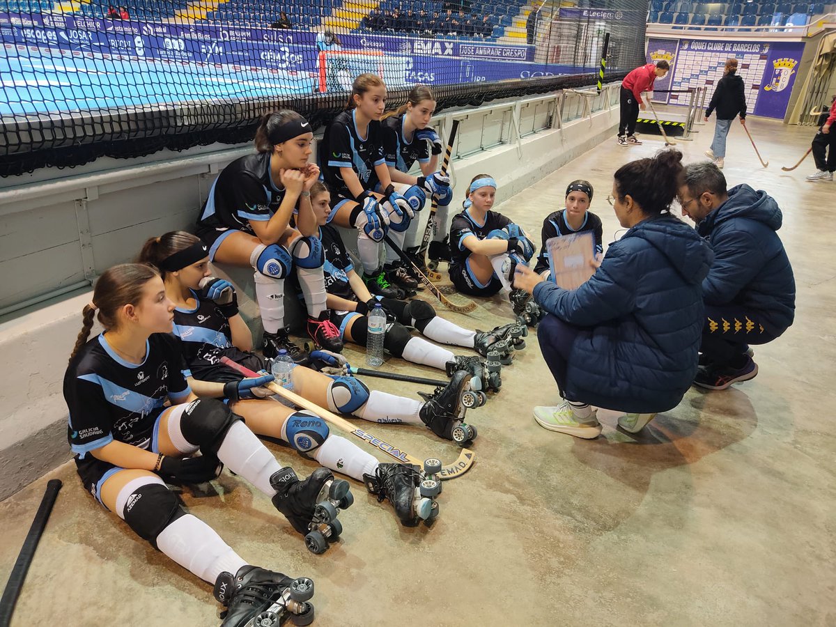#hockeypatins 🏑
Adestramentos de control feminino de hóckey a patíns o 22 de febreiro en Ordes.

🔗info: fgpatinaxe.gal/adestramentos-…

#eupatino #fgp #noticias #deportegalego