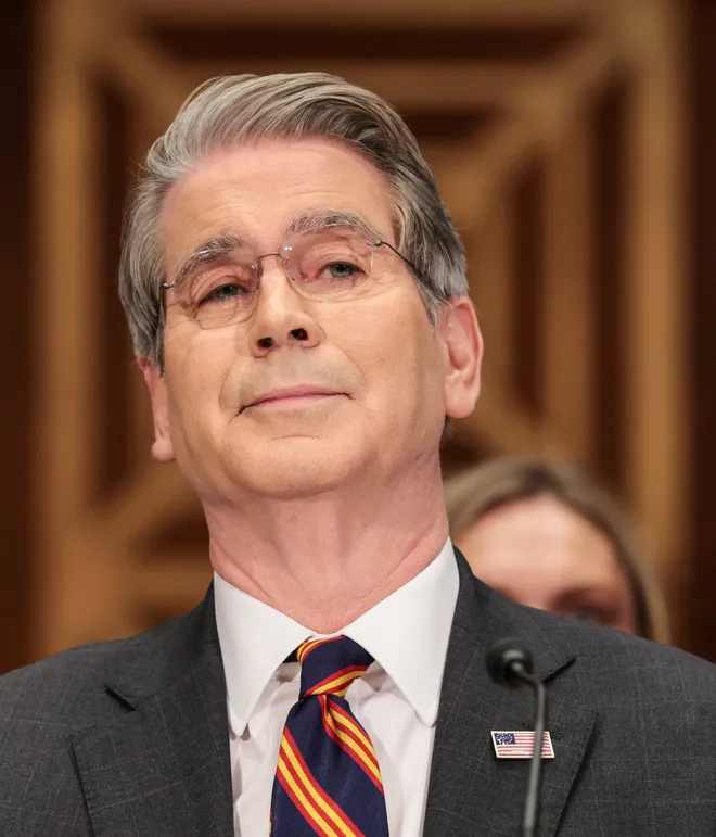 Bogachan_1971's tweet image. Another typical Friday... trade fake inflation and vol suppression later.... 

I usually do not waste my time watching their kabuki on Fridays and go North NJ for shisha. I put on my favourite shirt today; #ENDTHEFED 

I might be getting my movie's trailer -Libor: The Fake