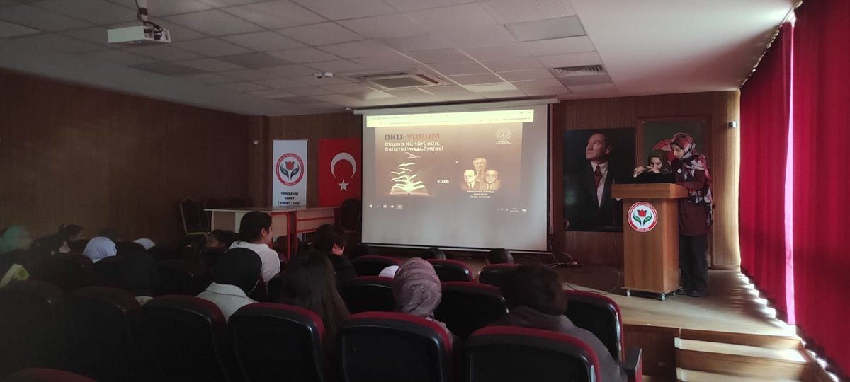 SehitHatip's tweet photo. Din öğretimi genel müdürlüğümüzün yıllardır sürdürdüğü ve önemsedigi OKU-YORUM projesini okulumuzda da meslek dersleri öğretmenimiz Havva Bağcı Tülü koordinatörlüğünde uyguluyoruz. @meb_dinogretimi @MersinMEM @yenisehirmem_33 https://t.co/AL0gFihLR7
