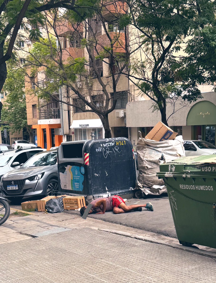 No es la crisis de los opioides de los yanquis, es Cordoba, Argentina. ¿Quien tiene la culpa?