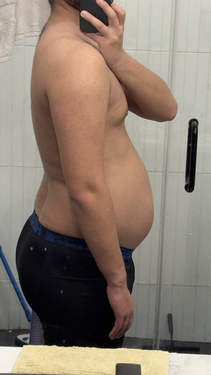 MaxGains243524's tweet photo. More before and after for you guys! 
I’m so close to 190lbs… https://t.co/V8kwEVe97A