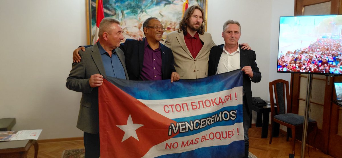 Podrška Kubi!

Novi kubanski ambasador u Srbiji, Njegova Ekselencija Pavel Orensia Dijas Ernandes, sazvao je skup prijatelja Kube u Srbiji na kome je prisustvovao i naš međunarodni sekretar Marko Crnobrnja Maletić.

1/2