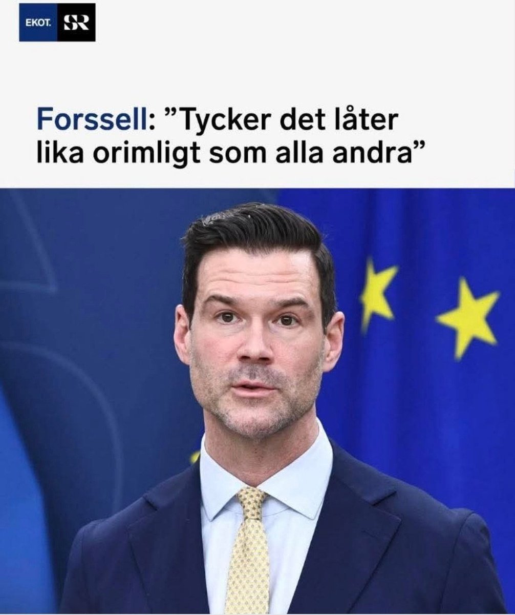 Ändå tryckte han lagen som gör det möjligt genom riksdagen. Jag hoppas ni inte röstar på honom igen.