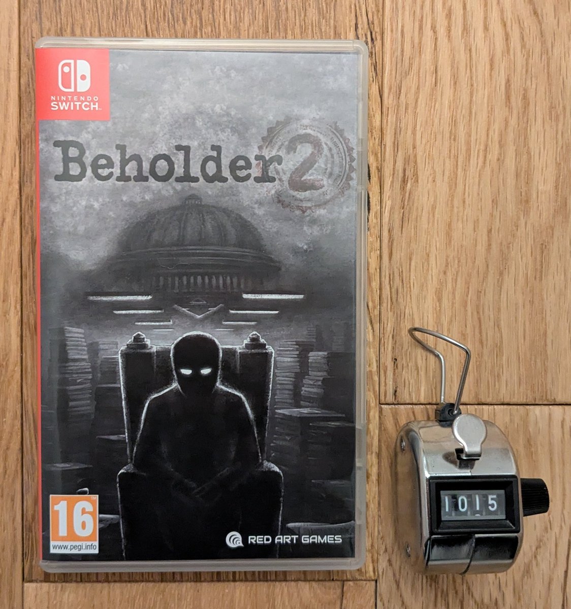1015 ème jeu Switch en boîte, Beholder 2 🏢
Une simulation de vie au travail dans un état totalitaire.
On va devoir gravir les échelons en utilisant tous les moyens possibles...
Une expérience plein d'humour noir
#NintendoSwitch #Beholder2