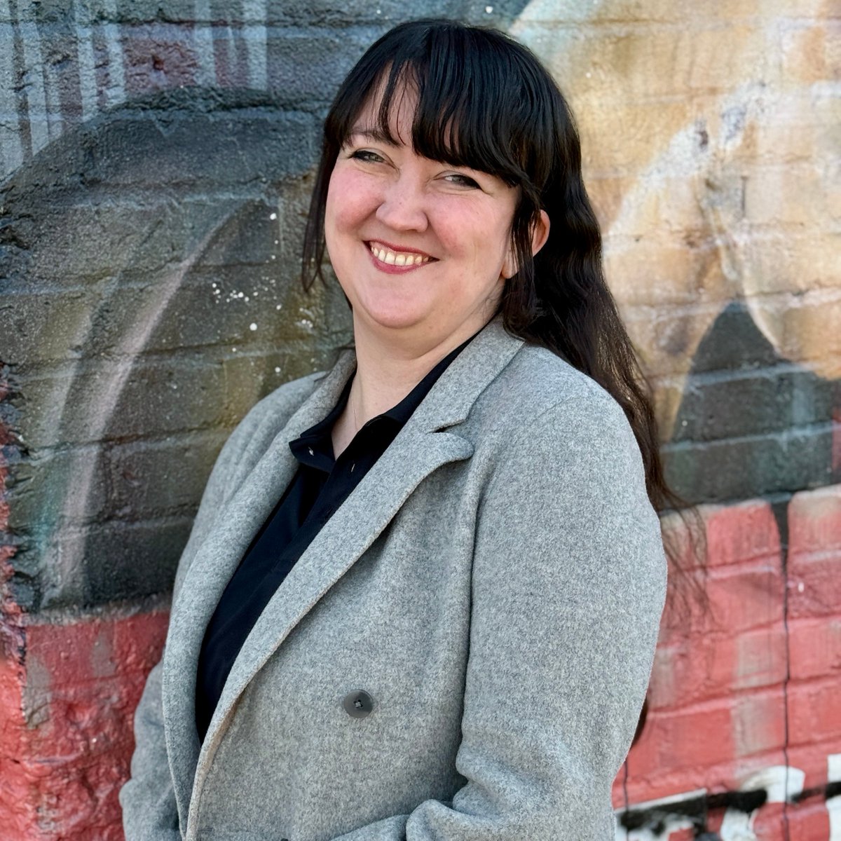 We’re rolling into the weekend by giving some love to Ben and Sarah, both of whom ring in their Inter-versaries this month! 

This week, Ben celebrates 1 year with Internetworks, and February marks 6 years for Sarah. 

Thanks for all that you do, you two. Happy anniversary! 💙