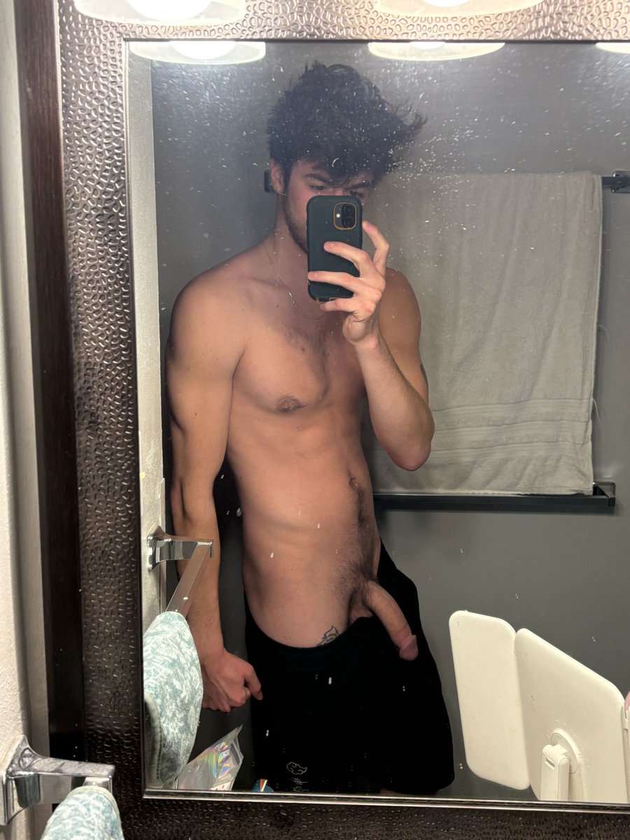 College Packing tweet media