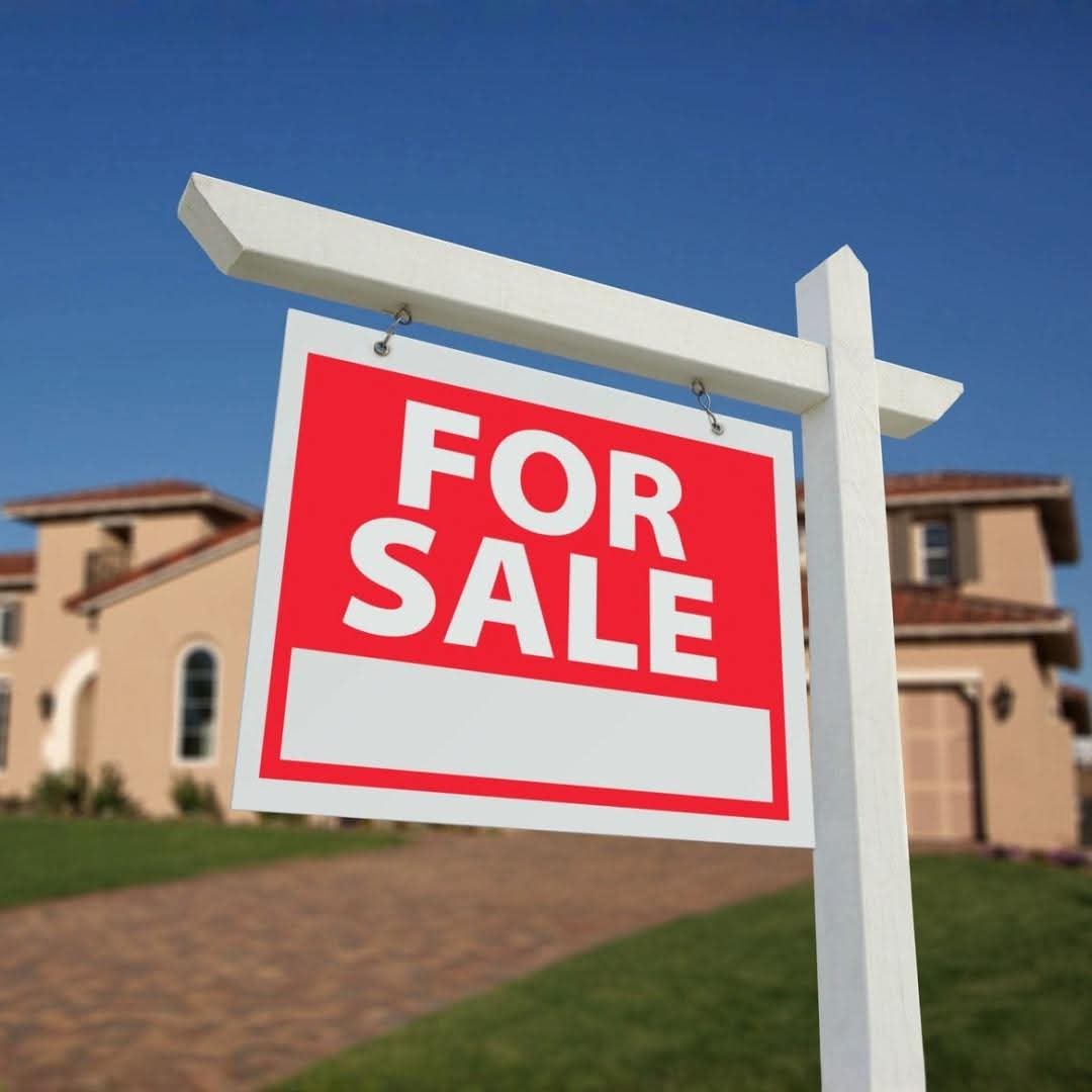 TomTrishReilly's tweet photo. Market trends become actionable with our clear analysis. We empower your decisions by simplifying the numbers, so you act with confidence. Let us guide your next step. #TomAndTrishReillyRealtors #GainesvilleHomeSales https://t.co/LPFDrzO1WF