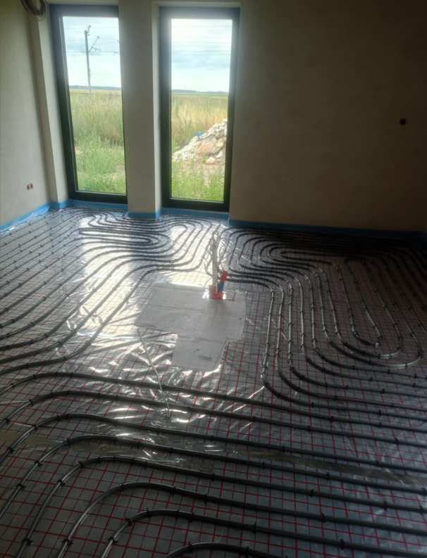 Marcin Wajnert tweet media