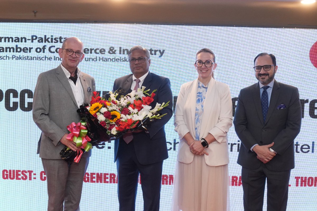 GermanyinKHI's tweet photo. Fantastic initiative by GPCCI and BVMW in convening a focused pitch session for the #TextileIndustry & #ITsectors, connecting companies from Pakistan & Germany: new avenues for collaboration, innovation, and sustainable growth! #TradeAndInvestment #B2BCollaboration https://t.co/HNGZtPN3va