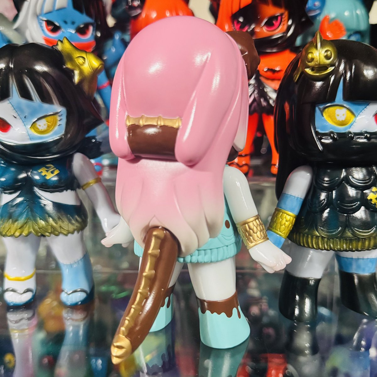 みるてぃーさん塗装のアマビエちゃん🍫🩵 チョコミント配色とハート