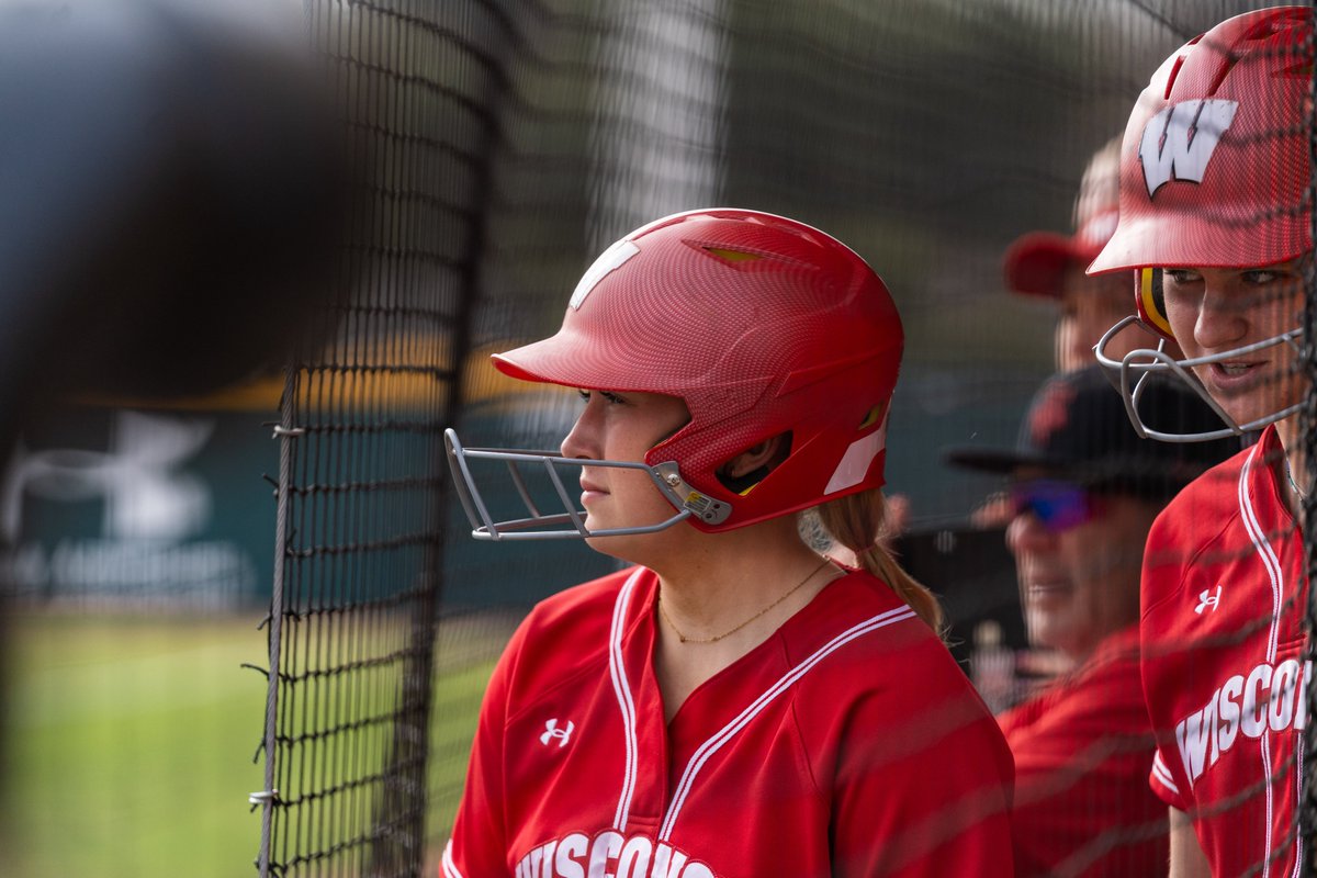 Wisconsin Softball tweet media