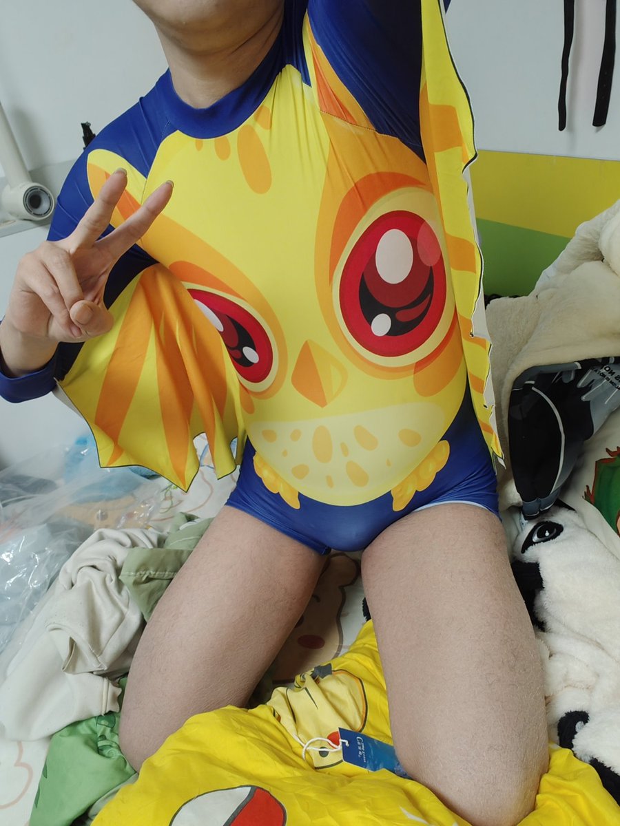 超级可爱的聪聪 tweet media