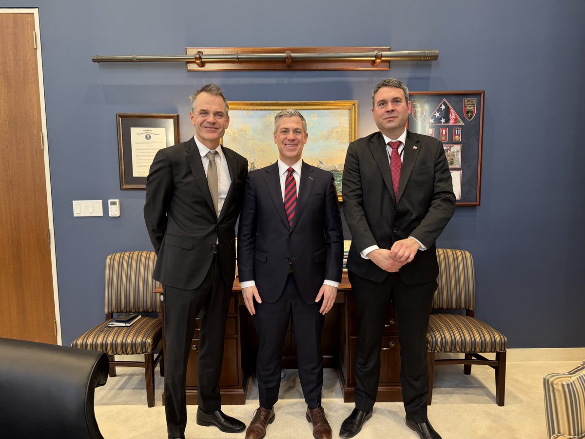 Greenland in USA&CDA🇬🇱 tweet media