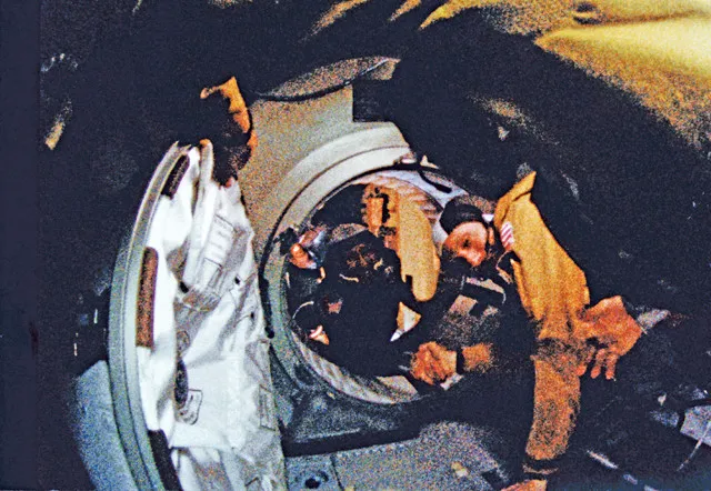 spaceHistorian's tweet photo. Apollo-Soyuz Test Project (1975) produced the first international docking and the famous orbital handshake during the Cold War. Despite today’s geopolitical tensions, Crew Dragon still regularly carries Russian cosmonauts to the ISS. Space cooperation has remarkable staying power. 🤝🇺🇸🇷🇺 #Apollo #ISS