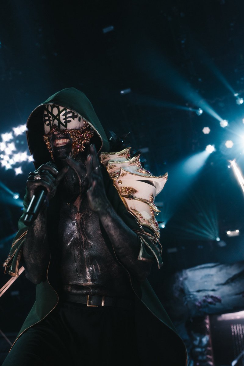 daily sleep token tweet media