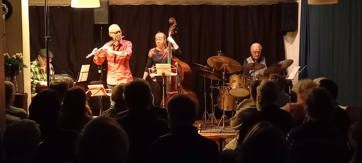 breitschtraeff's tweet photo. Jazz à bientôt am Donnerstag 12. Februar im Breitsch-Träff https://t.co/FD1TfmDD5N