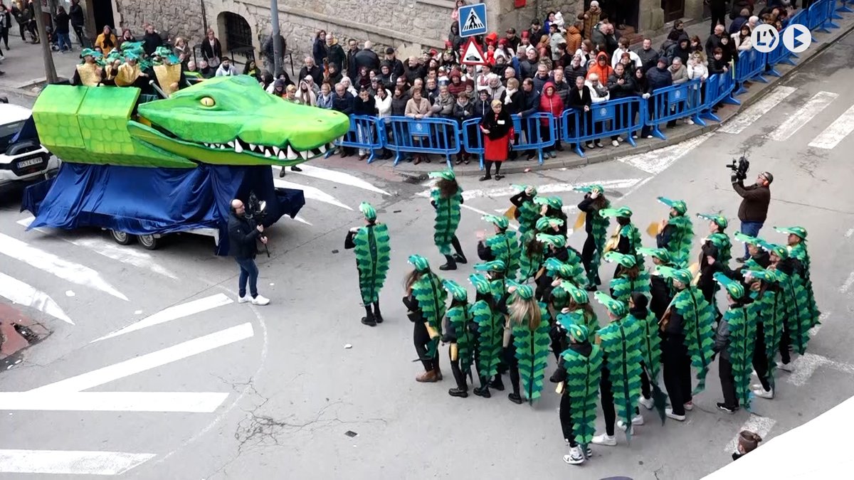 🔵 La rua de Berga, pendent del vent
▶️ youtu.be/gJV3rHHv2Qk

#linformatiu #catcentral #alacarta
