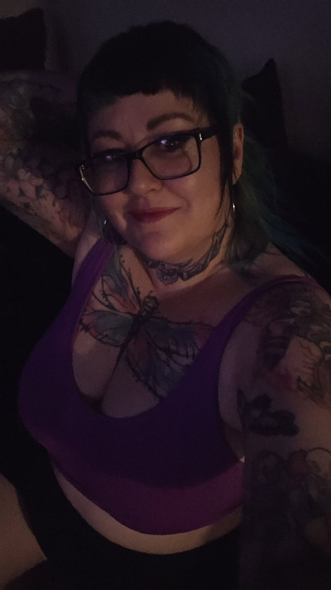 Goddessbex tweet media