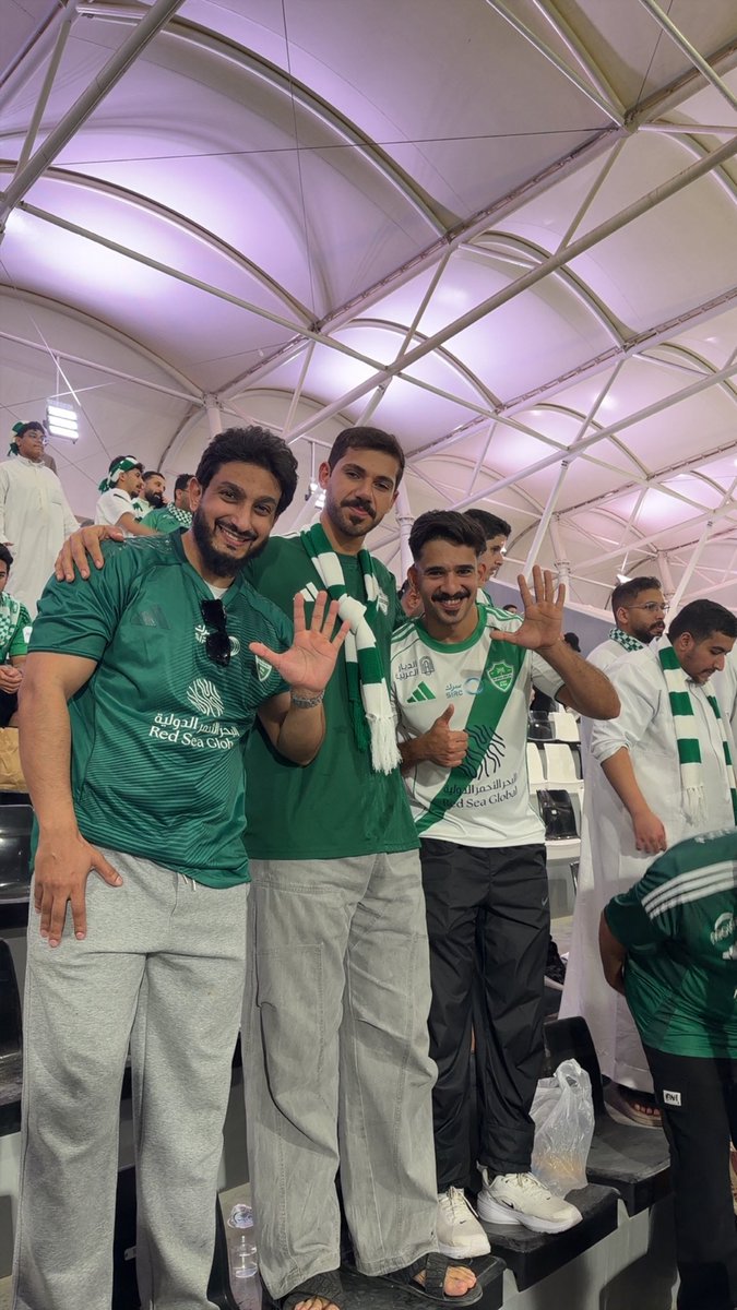 مــحـمـــد المــعــمــــري🇴🇲💚 tweet media