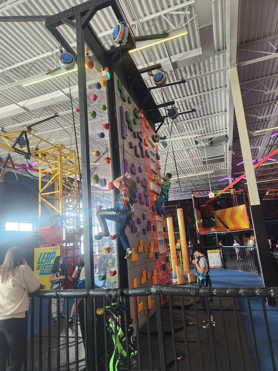 Mrs. Talmo tweet media