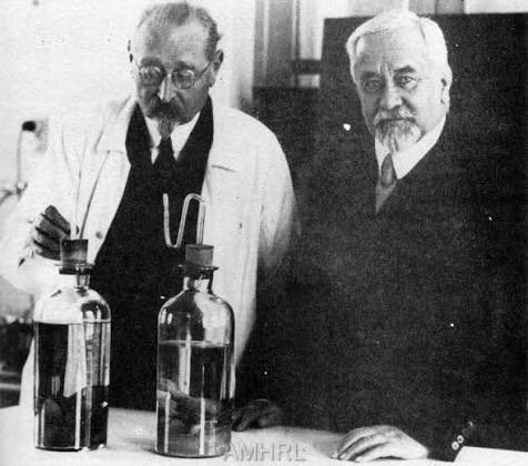 Le saviez-vous ?

Le BCG, bactérie utilisée pour vacciner contre la tuberculose, est aussi l’un des traitements de référence du cancer de la vessie.

Une histoire de médecine, d’observation clinique… et de sérendipité 🧵⬇️