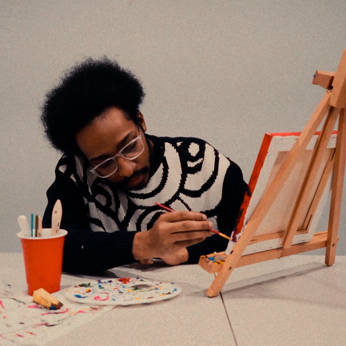 dmariharris's tweet photo. i wrote a song to myself about accepting losses and starting over. 2024 was rough, but music was the only outlet I felt comfortable expressing myself. in 2025, i took a step back to focus on myself and my craft. excited to tell you “start again” is out now on all platforms :) https://t.co/vR21xeIFYs