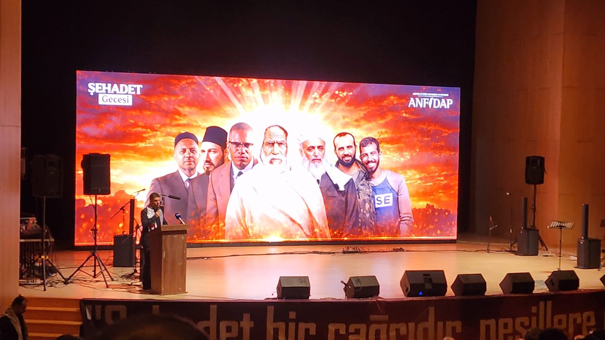 Filistinli Gazeteci Zaher Elbek:

Şehitlerin Yolunu Sürdüreceğiz..
Filistin Davası Nice Şehit Verdi, Fakat Asla Teslim Olmadı.. Her Şehitle Birlikte Davamız Daha da Filizlendi..

Onlar, Nehirden Denize Özgür Filistin İçin Sehit Oldular!

Her Sehitin Ayrı Bir Hikâyesi Var!
Bu