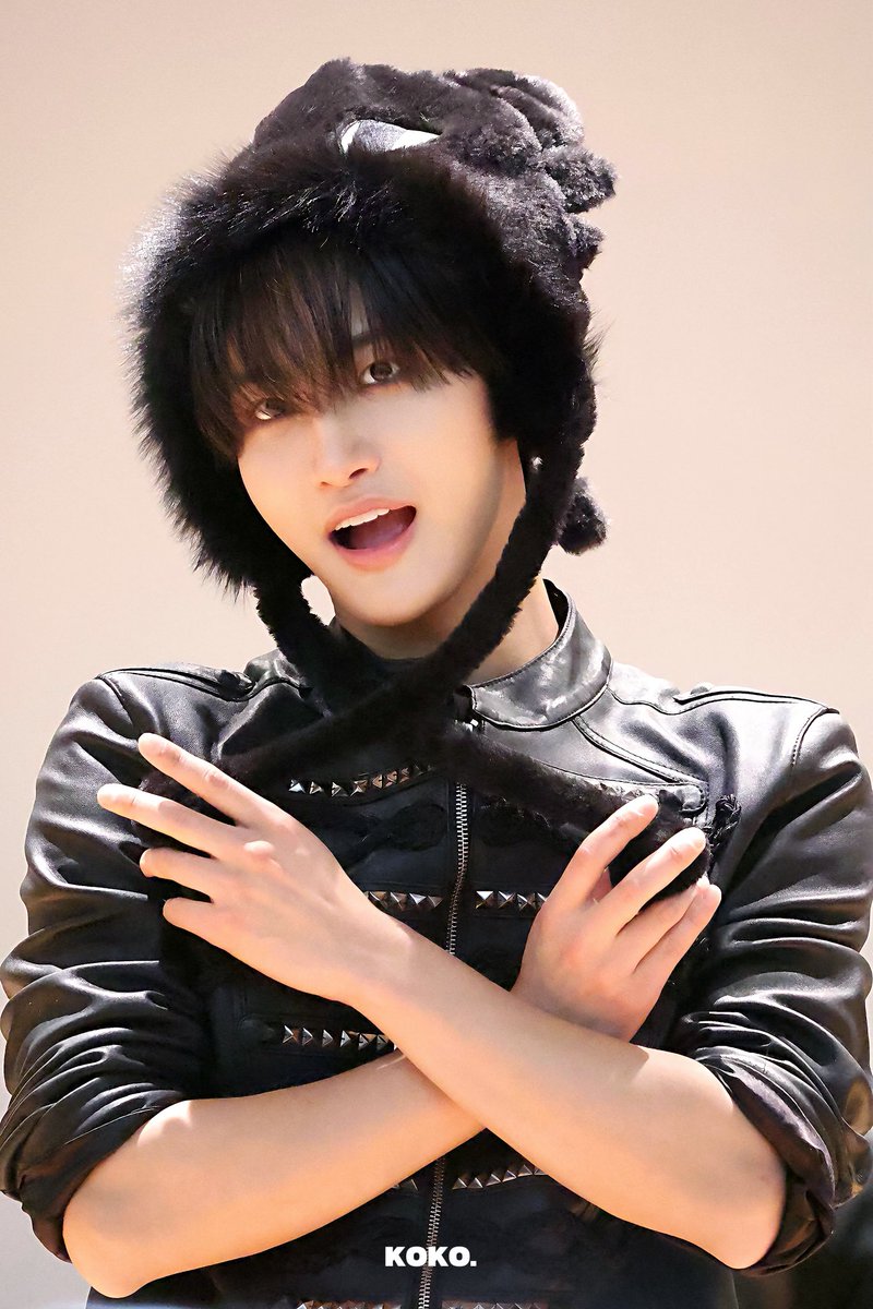 zz_kokko's tweet image. 260213
🐈‍⬛🖤🫳🏻
#SEONGHWA #ATEEZ #성화 #에이티즈