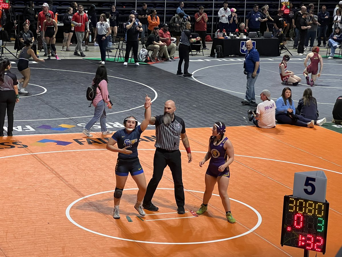 <a href="/Rubie77777/">Rubie Chavez</a> wins round 1 &amp; advances to quarterfinals! <a href="/uiltexas/">Texas UIL</a> <a href="/SanElizarioHS/">San Elizario High School</a>