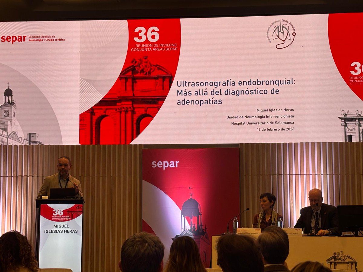 NeumologiaS's tweet photo. Dentro de la 36° Reunión de Invierno de @SeparRespira esta tarde hemos empezado nuestra participación con la ponencia de EBUS por parte del Dr. Miguel Iglesias
👏👏💪💪🩺

#36RI #separ #Neumología #EBUS #NeumologíaIntervencionista https://t.co/QA3dQsOiO3