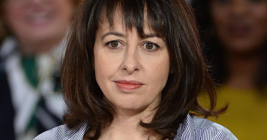 Une femme est tuée toutes les 10 minutes dans le monde: Valérie Bonneton, grande actrice et amie de Marie Trintignant, dénonce le fléau des féminicides limportant.fr/infos-news/138… <a href="/Terrafemina/">Terrafemina</a>