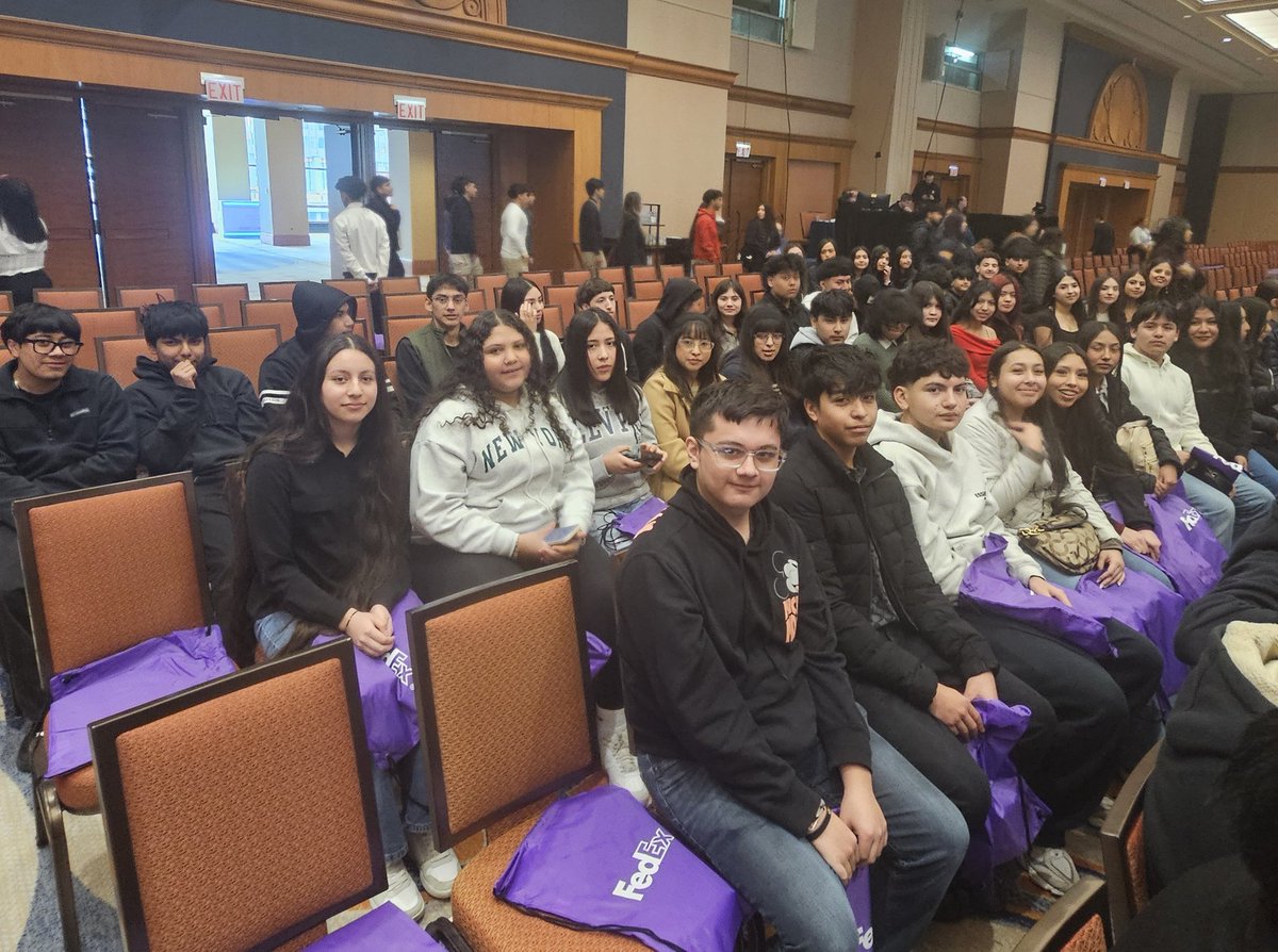 Proud of our 42 <a href="/HHSHornets1/">Harvard High School</a> who attended the Student Leadership Series <a href="/TheUSHLI/">United States Hispanic Leadership Institute</a>! The ALL IN message from <a href="/Gian_Paul_G/">Gian Paul Gonzalez</a> deeply resonated: resilience, responsibility, and dreaming big. The college fair with 50+ colleges helped our students think beyond high school.<a href="/HarvardD50/">Harvard CUSD 50</a>