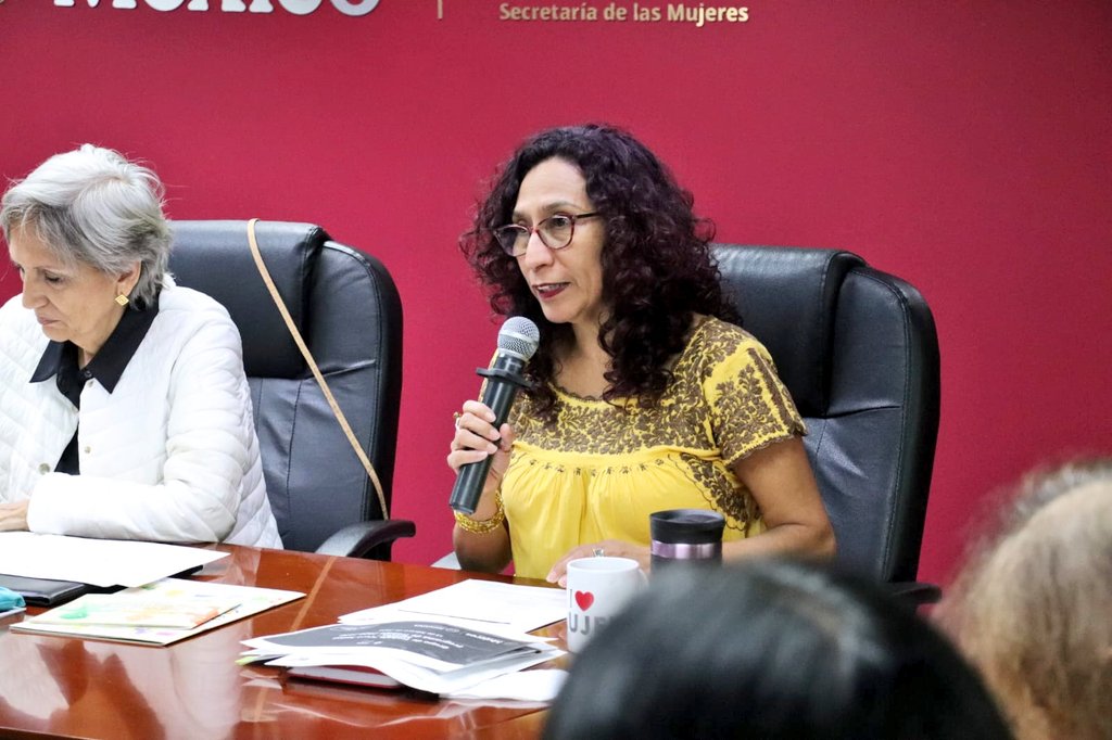 UNFPAMexico's tweet photo. ✨ 1ª Reunión del Grupo de Trabajo “Cero Niñas Madres” #GIPEA 🤝

Bajo el liderazgo de @mujeresgobmx, @SIPINNA_MX y @CONAPO_mx, trazamos la hoja de ruta 2026 para erradicar el embarazo infantil y poner fin a los Matrimonios y Uniones Infantiles Tempranas y Forzadas (MUITF). 🚫👧 https://t.co/7I8GAkIF8m