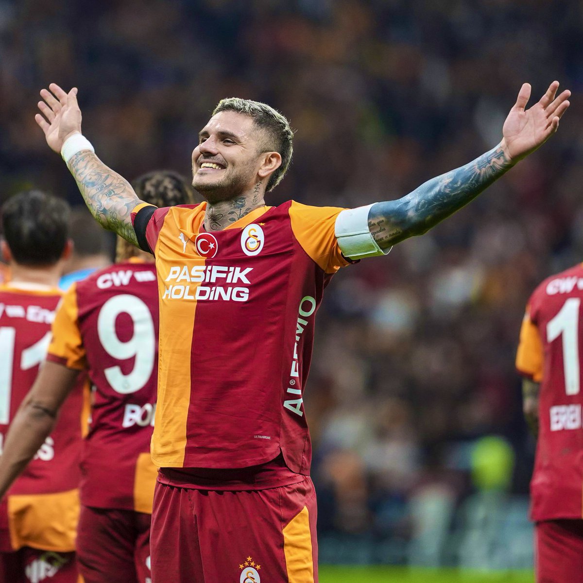 pusholder's tweet photo. Mauro Icardi, hat-trick yaptı. https://t.co/FqPKSPHUr7