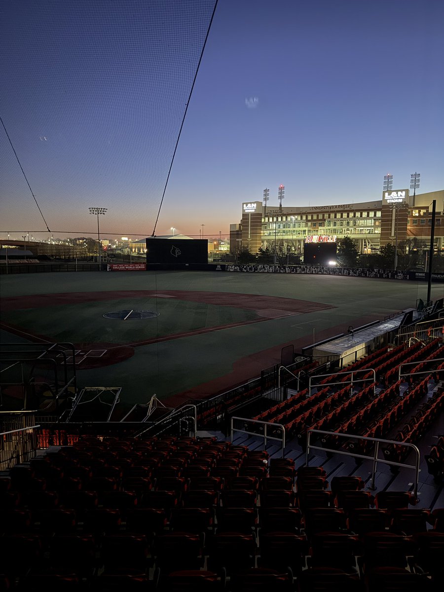 Sean Moth tweet media