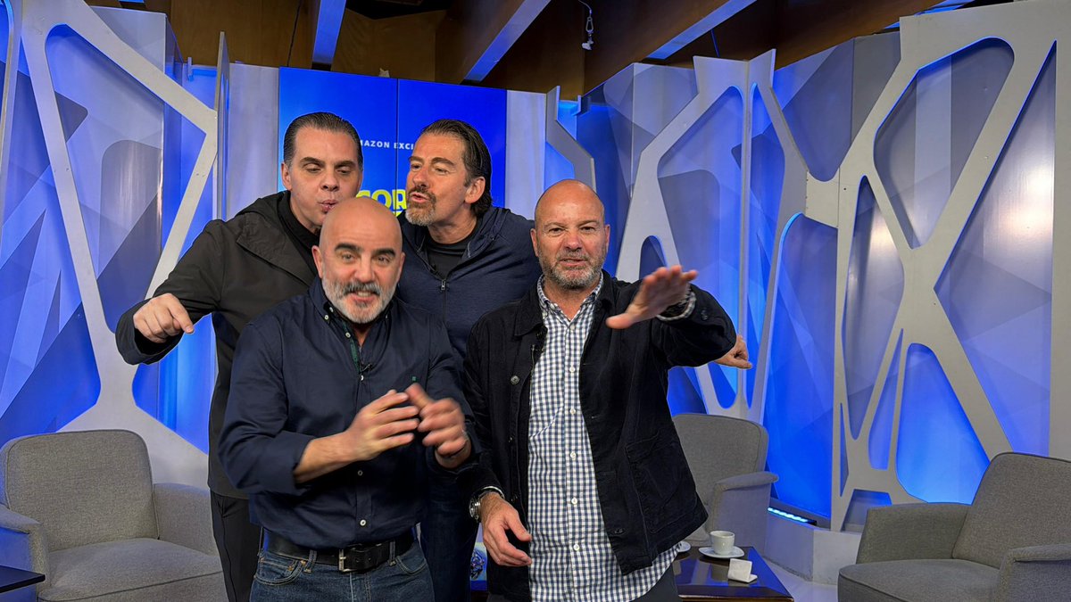 FARSANTES CON GLORIA tweet media