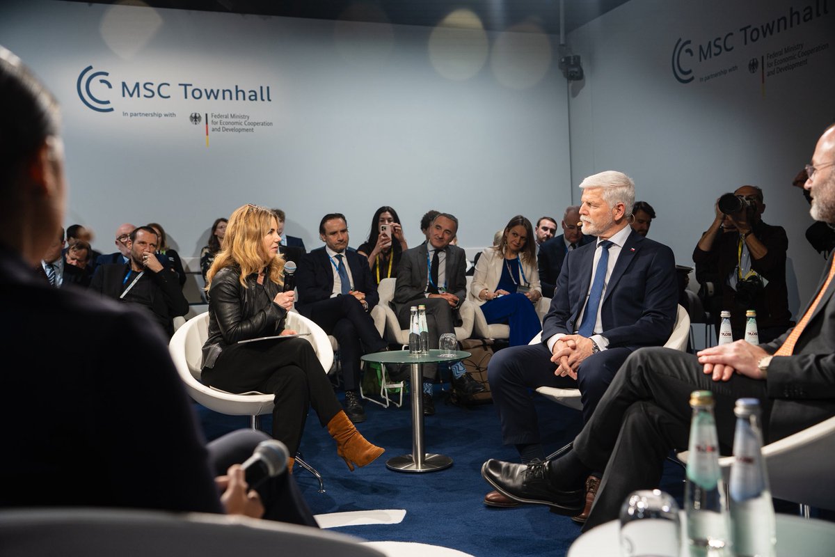 Petr Pavel tweet media