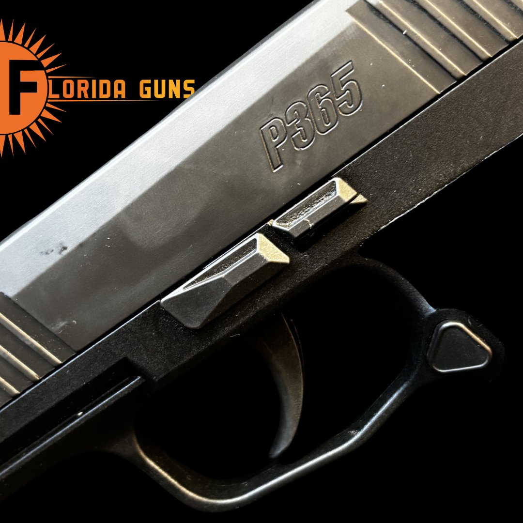 FloridaGunsFL's tweet image. Sig Sauer P365 — The Micro‑Compact That Redefined Everyday Carry.   High‑capacity, ultra‑concealable, and built with the performance Sig is known for. Smooth trigger, clean lines, and reliability you can trust day after day.
#SigSauer #P365 #EverydayCarry #MicroCompact #9mm