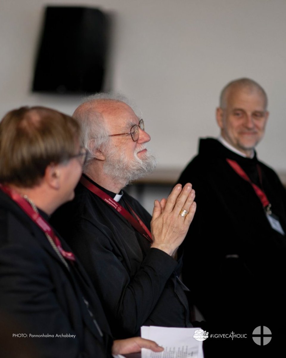 iGiveCatholic tweet media