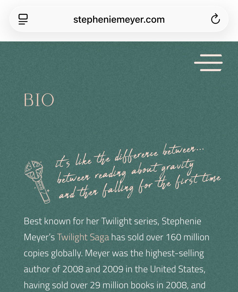 u guys ever think about how the author of the twilight series is a moa