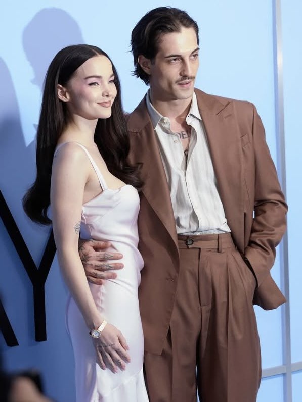 From cute                                         To perfection 
#DoveCameron #Dovelies #DamianoDavid