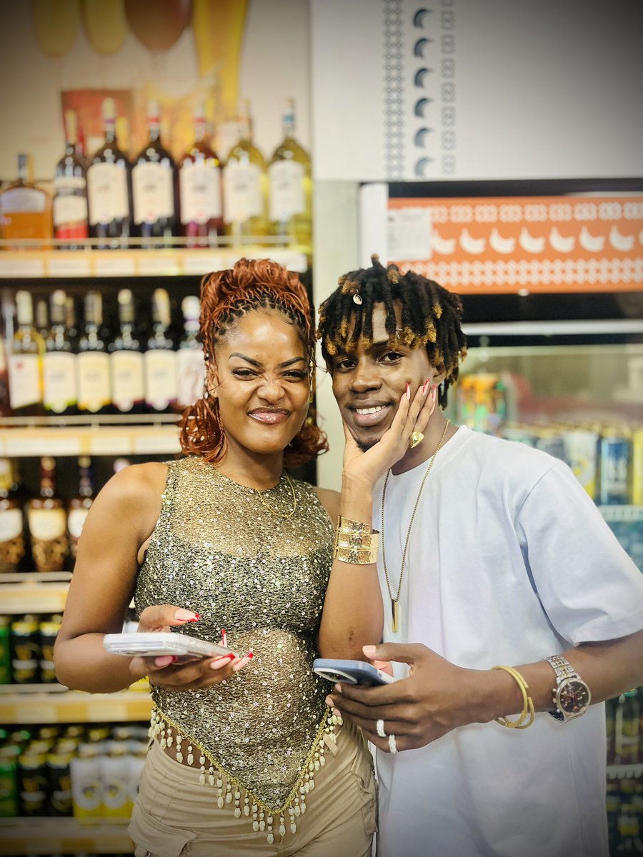 Should we force this couple Oba we wait ko 🤔