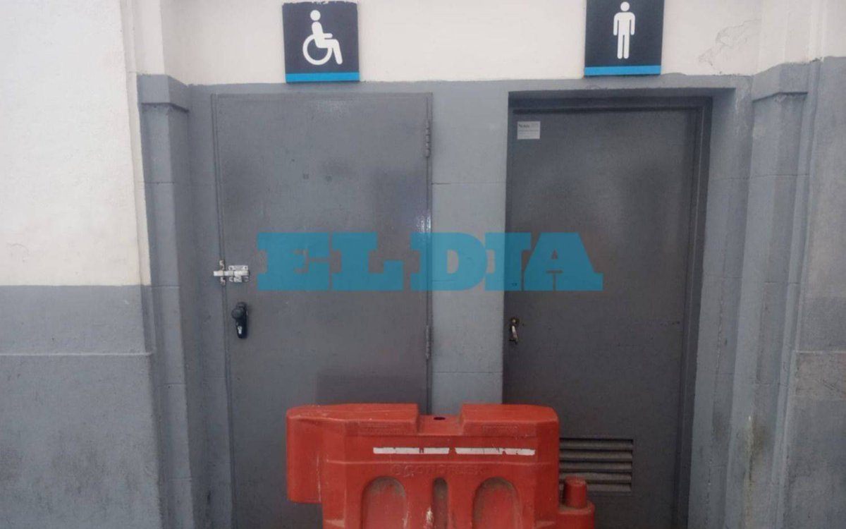 Línea Roca: Sin baños públicos desde hace 10 días en estación La Plata

wwwcronicaferroviaria.blogspot.com/2026/02/linea-…