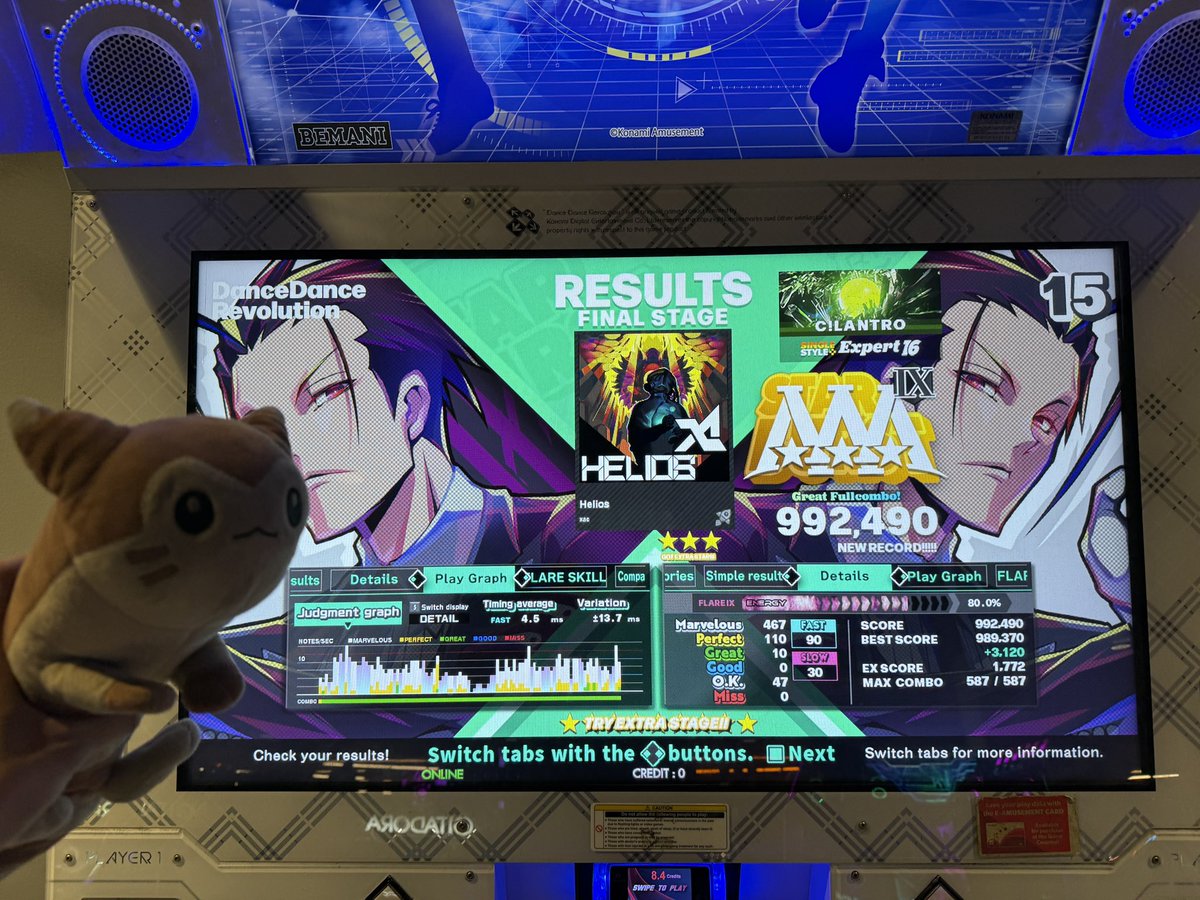 MaxxC!lantro tweet media