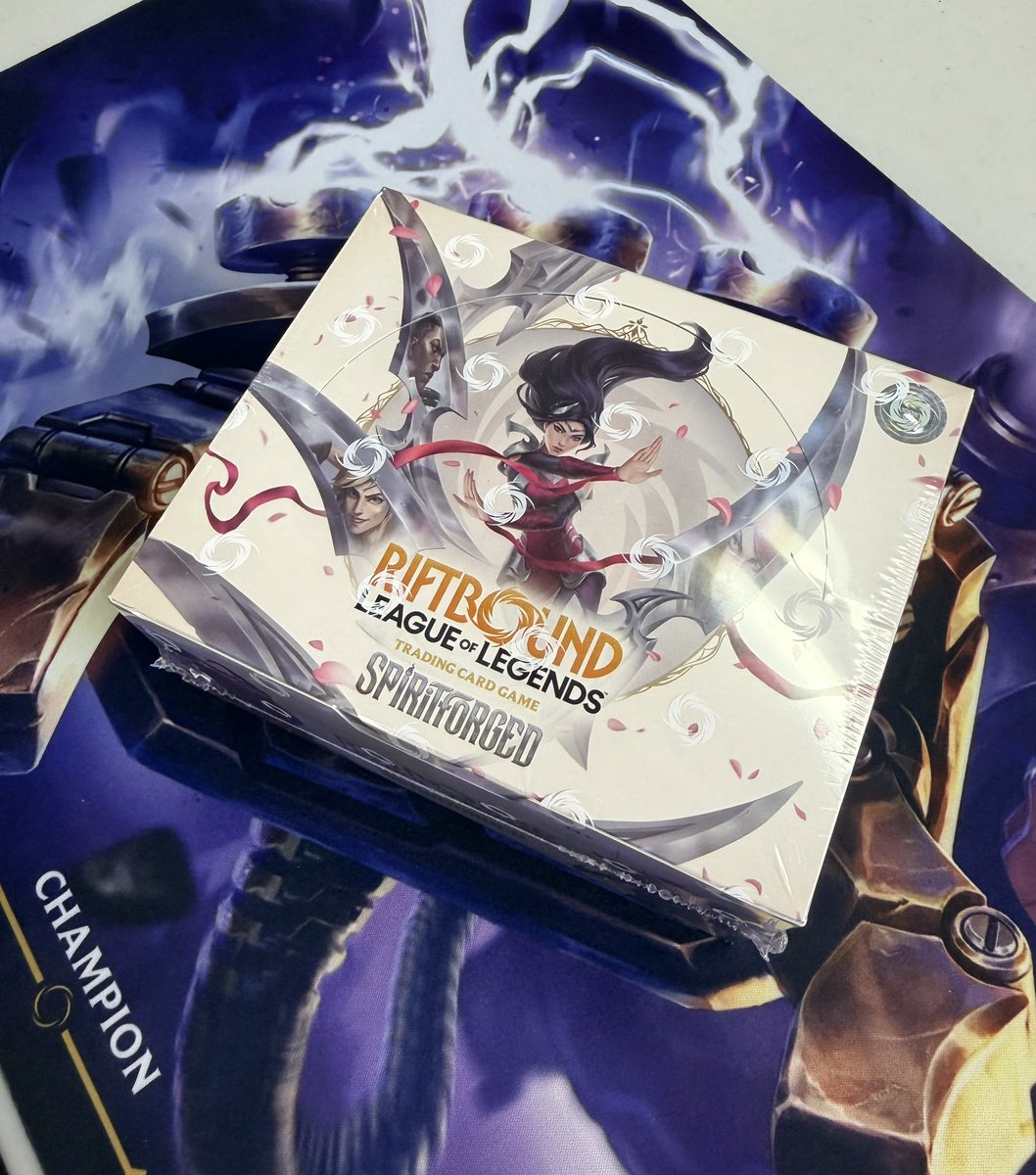 ShawnDTCG's tweet image. Booster box and Playmat giveaway! To celebrate the release of SpiritForged, @invasioncnc and I have teamed up to do a giveaway! Follow me, like and retweet this post to enter for your chance to win either a SpiritForged booster box or Blitzcrank Champion playmat.  Anyone who is…