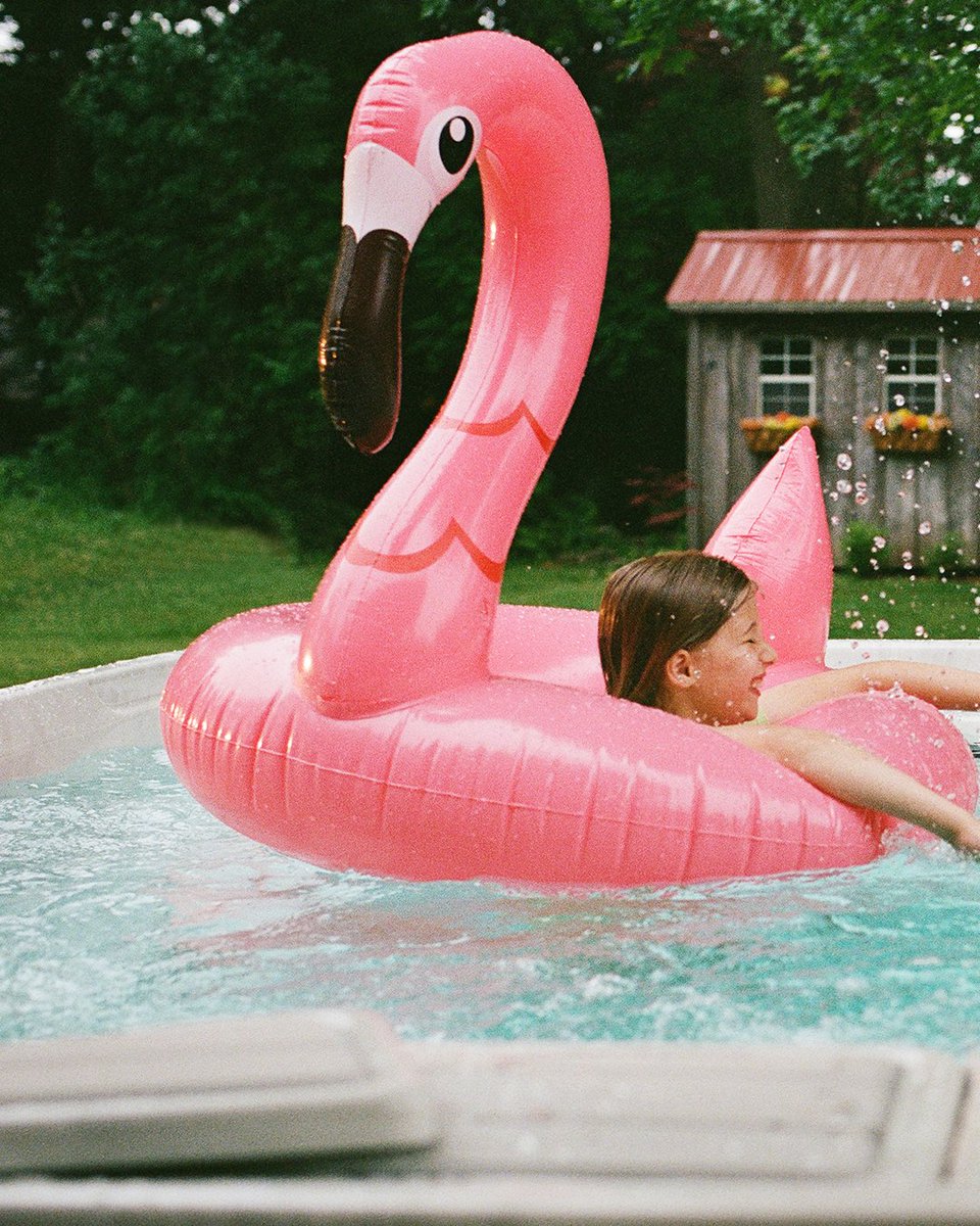 Sundance Spas tweet media