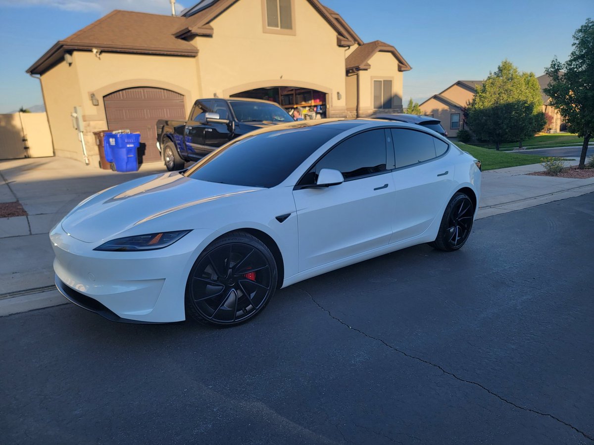 Derek Morgan tweet media