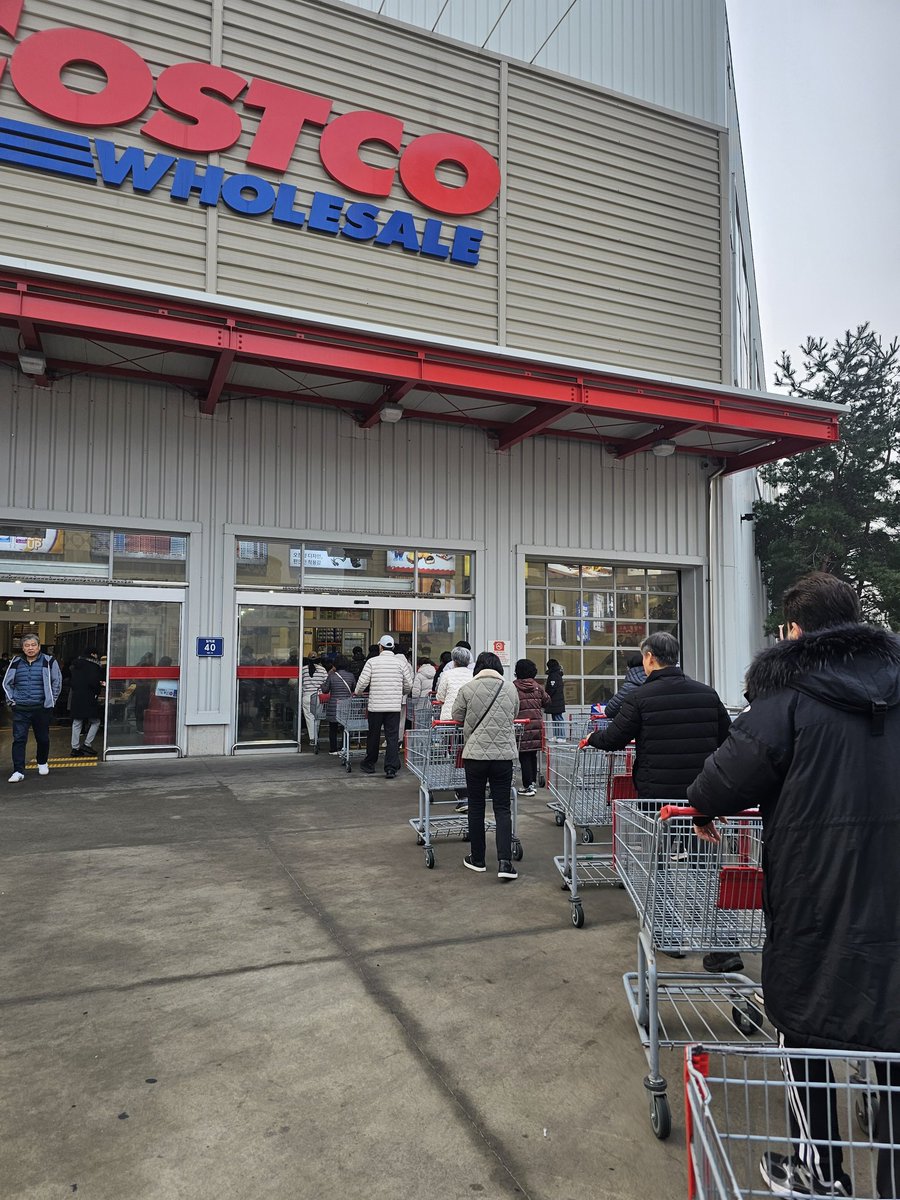 코스트코 왔는데 엄청나다 ㅋㅋㅋ